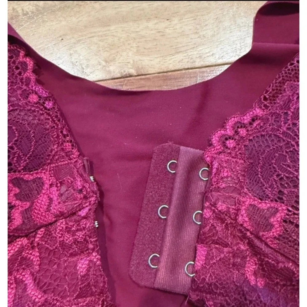 Lot of 3 Women's XXL Lace Bras Padded Full Coverage Blue Pink Burgundy Coquette
